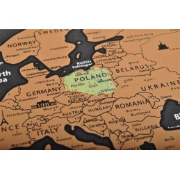 Raaputettava Maailmankartta ja Liput 82x59cm | Matkailijan lahja