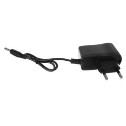 Tehokas LED Cree T6 otsalamppu 5x LED | Akkuotsavalaisin latureilla
