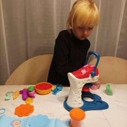 Iso muovailumassasetti – mikseri, 5 massaa ja tarvikkeet
