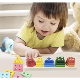 Puinen lajittelulelu lapsille – 5 muotoa, 2+
