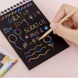Raaputuskuva-setti  | Luova raaputuskirja ja puupuikko lapsille