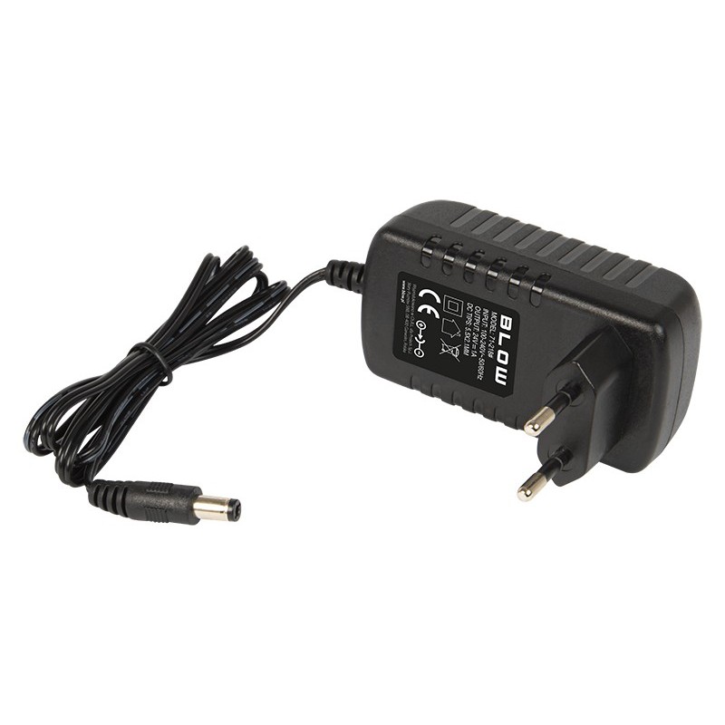 Virtalähde 24V 1A 24W | 2,1/5,5 mm | LED-nauhoille ja elektroniikalle