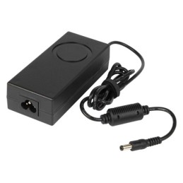 Toshiba / Asus -laturi 19V/4,74A 90W | 5,5x2,5mm | USB-portti