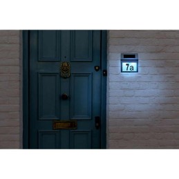 Aurinkokenno-talonnumero LED-valolla | Tyylikäs ja Huoltovapaa