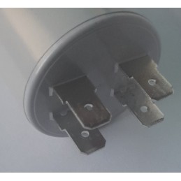Moottorikondensaattori 8uF 450VAC | Lattaliittimillä