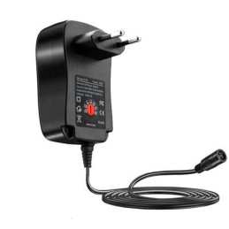 Säädettävä Yleisvirtalähde 3–12V (30W) + 6 liitintä & USB