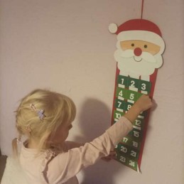 Huovasta valmistettu joulukalenteri | 24 taskua ja ripustuslenkki