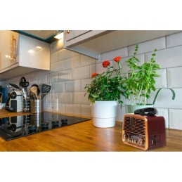 Solar-radio Bluetooth RA10 | Aurinkopaneeli | Powerbank | Retro