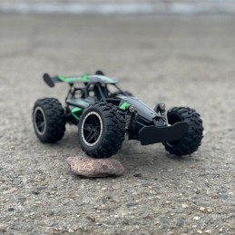 Nopea RC-Maastoauto 1:18 | 15 km/h, Erillisjousitus & 2 Akkua
