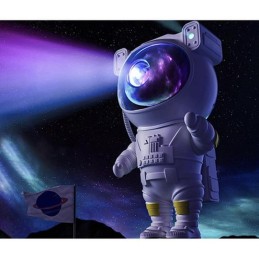 Yövalo, seisova astronautti Yövalo, seisova astronautti