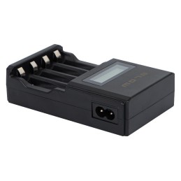 Älykäs akkulaturi LCD-näytöllä | AA ja AAA | Ni-MH ja Ni-Cd