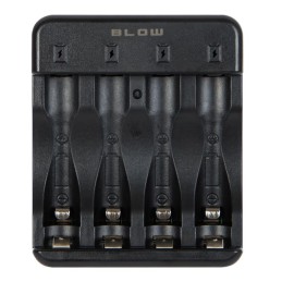 USB-akkulaturi RC4B AA ja AAA | Ni-MH ja Ni-Cd | LED-merkkivalo