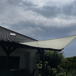 Kolmio Aurinkovarjopurje 3x3x3 m Beige | Tyylikäs UV-suoja parvekkeelle