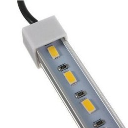 USB LED-valolista kytkimellä | 35cm Kylmän valkoinen | 500lm Alumiini