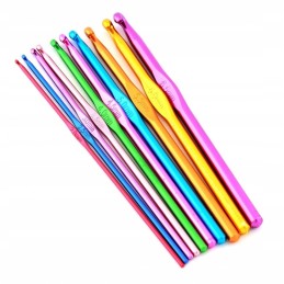 Virkkuukoukkusarja 22 osaa (0,6–6,5 mm) + Säilytyskotelo