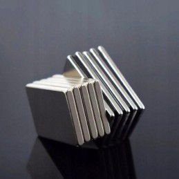 Voimakkaat neodyymimagneetit 10 kpl setti | Pienet ja tehokkaat magneettilevyt 10x5x1,5 mm