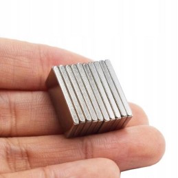 Voimakkaat neodyymimagneetit 10 kpl setti | Pienet ja tehokkaat magneettilevyt 10x5x1,5 mm